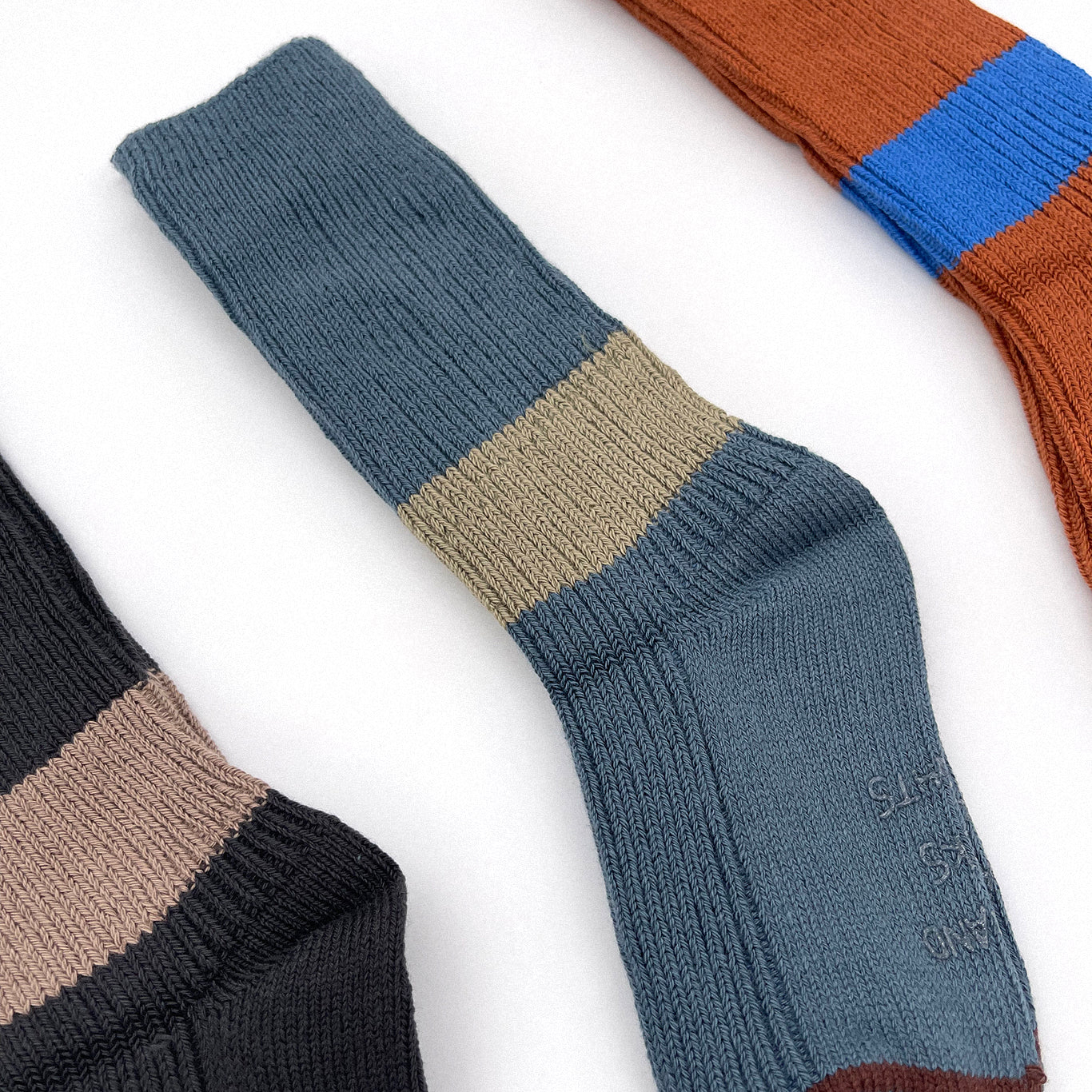 Color Block Sock Set