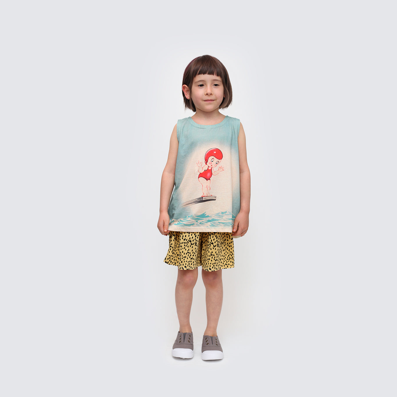 Swan Dive Tank